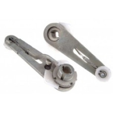 Рычаг привода дверей кабины проем 700мм цилиндр 0411.03.15.100 МЛЗ